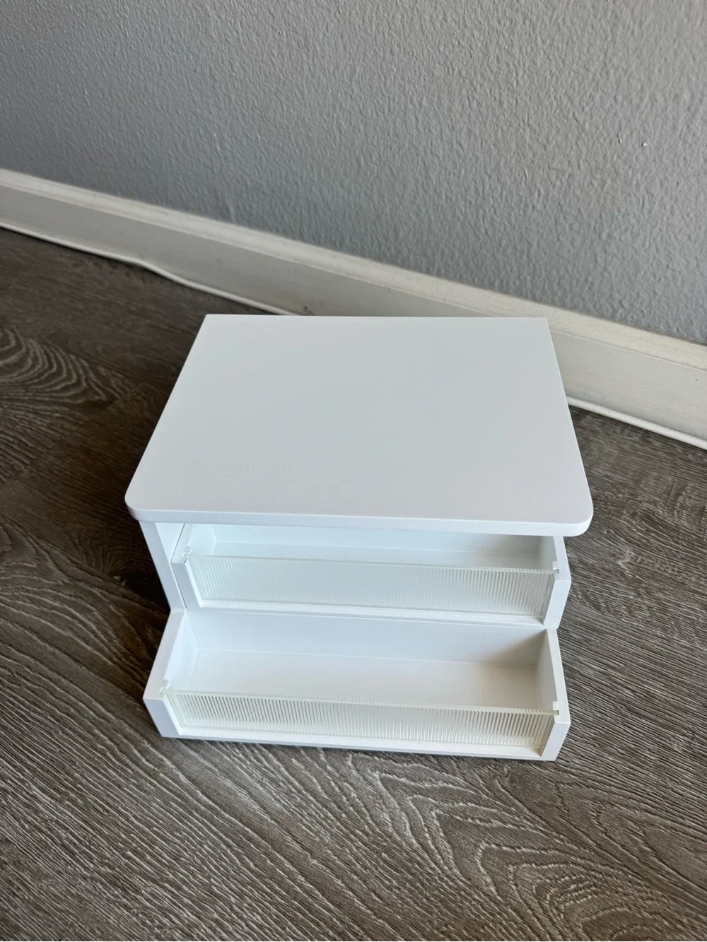 Umbra Malibu Storage Box Jewelry Organizer in White